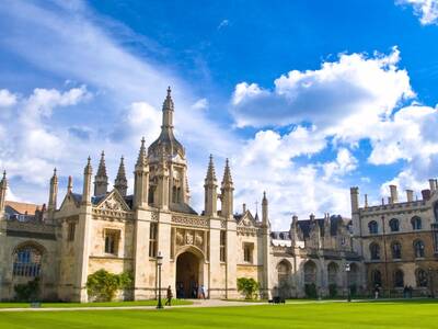 kurs językowy za granicą dla młodzieży Cambridge - Select English (starsza młodzież) ATAS