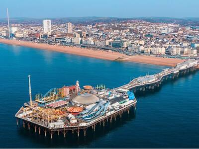 Kurs językowy za granicą dla młodzieży Brighton - Embassy Summer ATAS